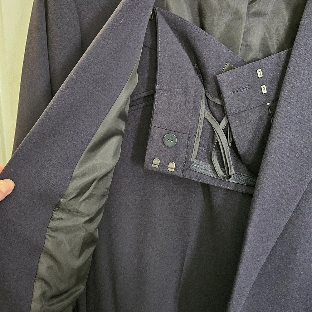 Tahari Navy Blazer with Gold Accent Buttons - Picture 6 of 9